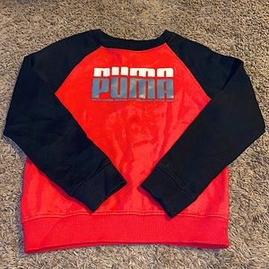 🦄3 FOR $15! Puma sweater